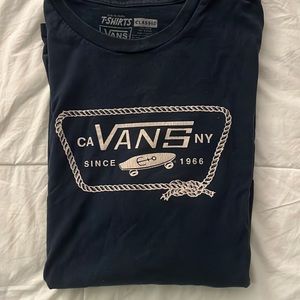 oversized vans t shirt